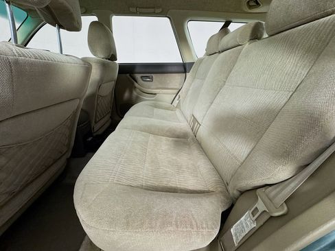 Used 2002 Subaru Outback Wagon image 27