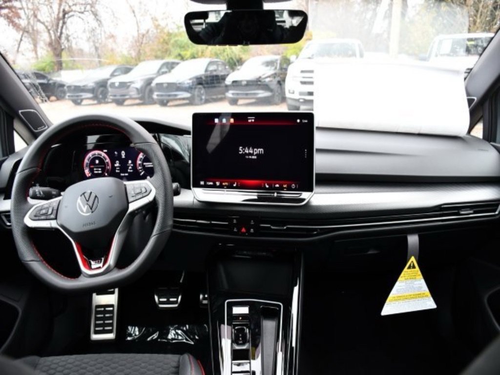New 2026 Volkswagen GTI SE FWD image 18