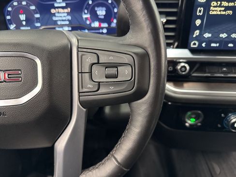 Used 2022 GMC Sierra 1500 SLT w/ X31 Off-Road Package image 21