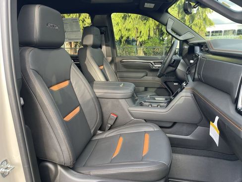 New 2026 GMC Sierra 3500 AT4 w/ AT4 Premium Plus Package AWD/4WD image 29