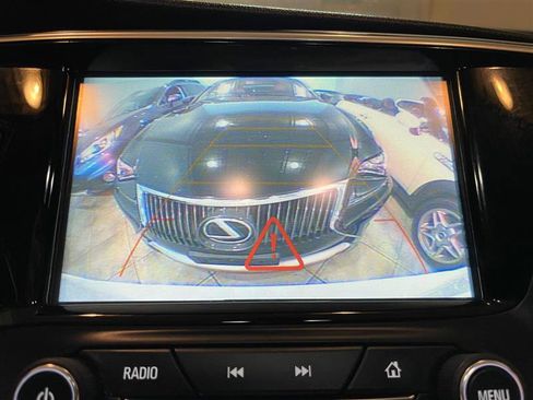 Used 2019 Buick Envision Essence image 24