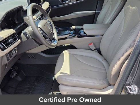 Used 2022 Lincoln Nautilus FWD image 10