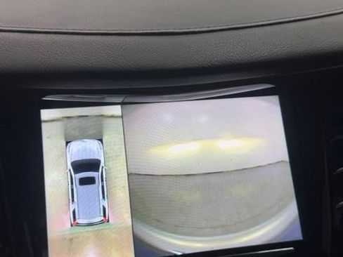 Used 2016 Cadillac Escalade Premium AWD/4WD image 18