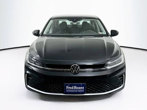 Certified 2025 Volkswagen Jetta S FWD image 2