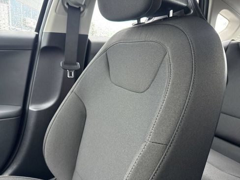 New 2026 Kia K4 FWD image 33