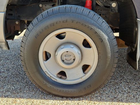 Used 2005 Ford F250 4x4 Crew Cab Super Duty image 7