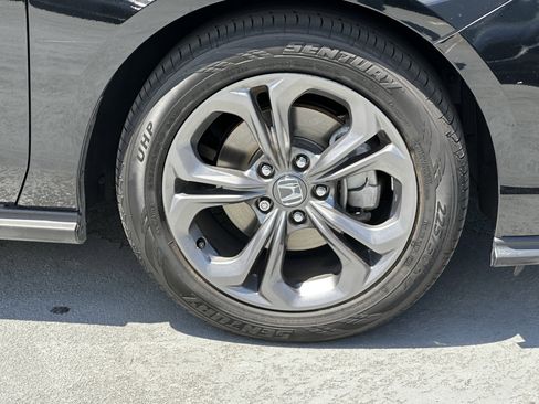 Used 2024 Honda Accord EX image 14