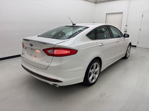 Used 2014 Ford Fusion SE image 7