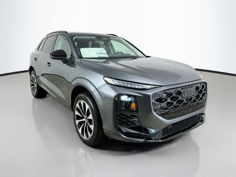 New 2026 Audi Q3 quattro 2.0T AWD/4WD image 3