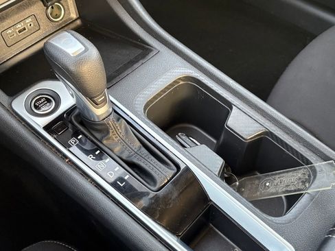 Certified 2024 Nissan Sentra SV FWD image 21
