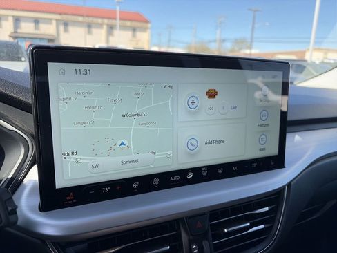 Used 2025 Ford Escape Platinum image 22