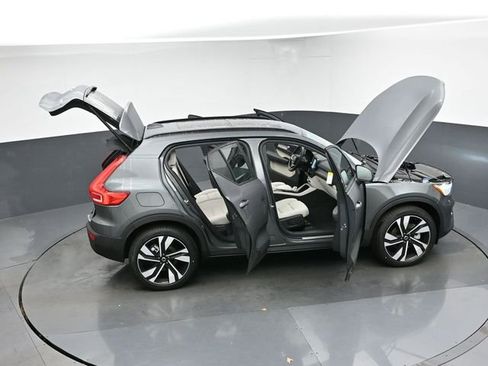 New 2026 Volvo XC40 B5 Ultra w/ Climate Package image 49