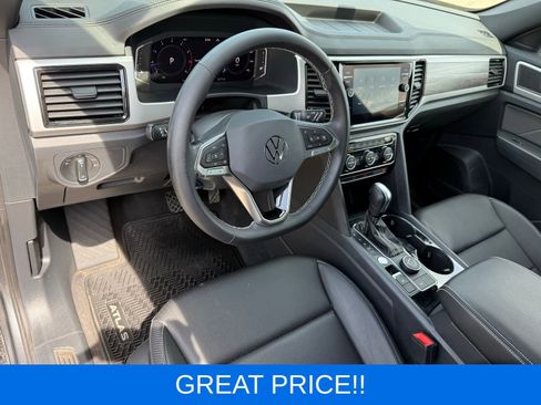 Used 2023 Volkswagen Atlas Cross Sport SE AWD/4WD image 14