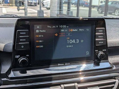Certified 2021 Kia Seltos EX AWD/4WD image 17