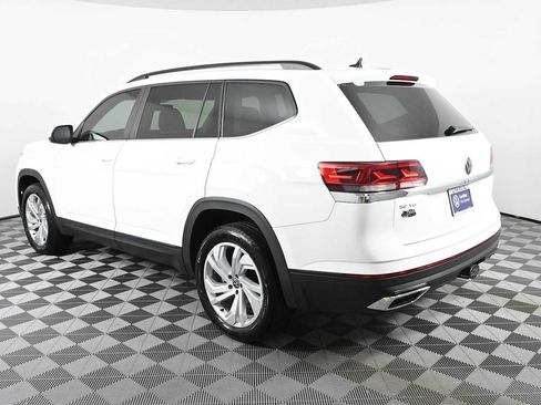 Certified 2023 Volkswagen Atlas SE FWD image 5