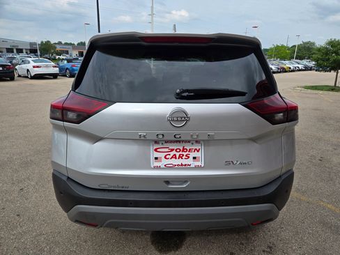Used 2023 Nissan Rogue SV AWD/4WD image 5