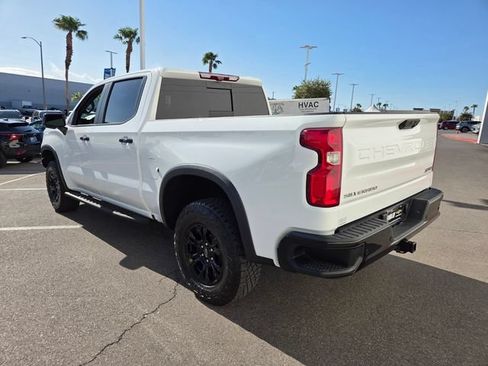 Certified 2023 Chevrolet Silverado 1500 ZR2 w/ Technology Package AWD/4WD image 4