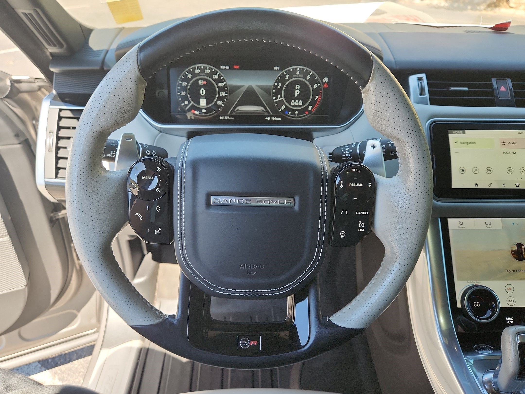 Used 2020 Land Rover Range Rover Sport SVR AWD/4WD image 30