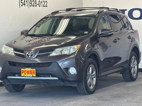Used 2015 Toyota RAV4 XLE AWD/4WD image 7