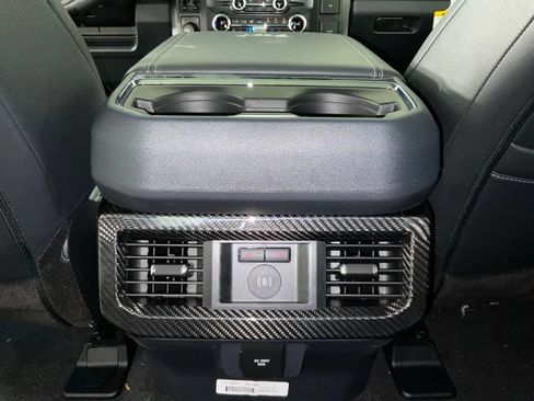 New 2026 Ford F250 Lariat w/ Black Appearance Package AWD/4WD image 17