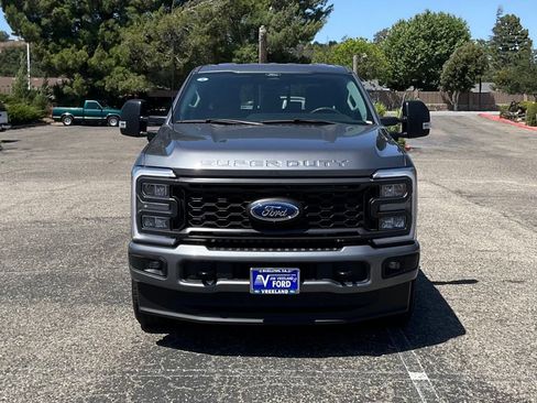 Used 2024 Ford F250 XL w/ STX Appearance Package AWD/4WD image 9