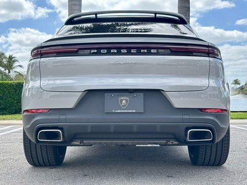 Used 2026 Porsche Cayenne Coupe AWD/4WD image 8