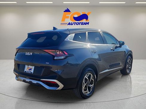 Used 2024 Kia Sportage LX image 5