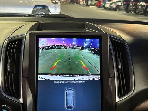 Used 2024 Ford Edge Titanium w/ Titanium Elite Package image 21