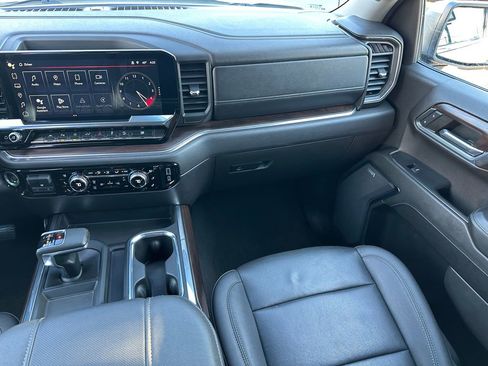 Used 2024 GMC Sierra 1500 SLT w/ SLT Premium Plus Package image 20