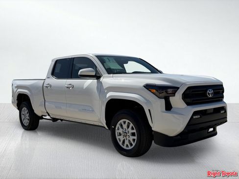 New 2026 Toyota Tacoma SR5 RWD image 10