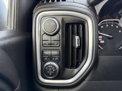 Used 2021 GMC Sierra 1500 AT4 image 23