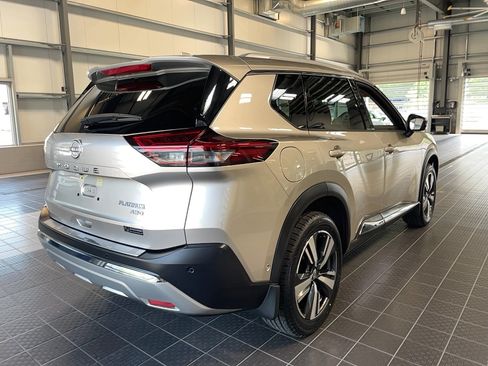 Used 2022 Nissan Rogue Platinum w/ Head-Up Display Package AWD/4WD image 25