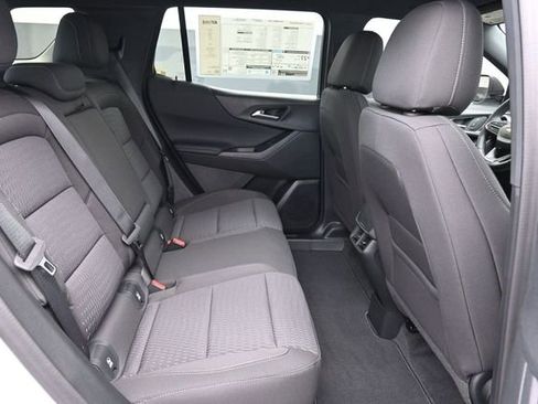 New 2026 Chevrolet Equinox LT FWD image 31