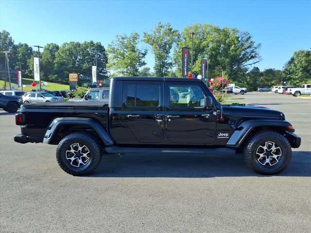 Used 2021 Jeep Gladiator Overland AWD/4WD image 5
