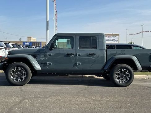 New 2026 Jeep Gladiator Sport AWD/4WD image 6