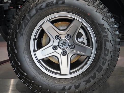 Used 2024 Jeep Wrangler Sport image 23