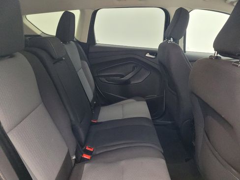 Used 2018 Ford Escape SE image 19