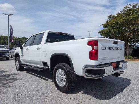 Used 2025 Chevrolet Silverado 2500 LT w/ Safety Package AWD/4WD image 6