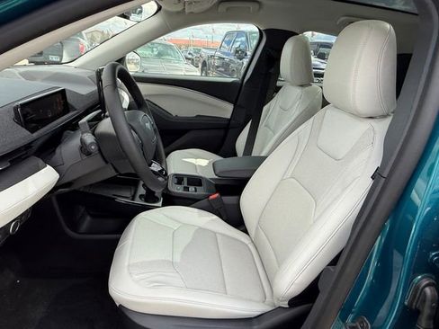 New 2026 Ford Mustang Mach-E Premium image 12