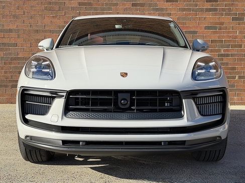 New 2026 Porsche Macan S image 10