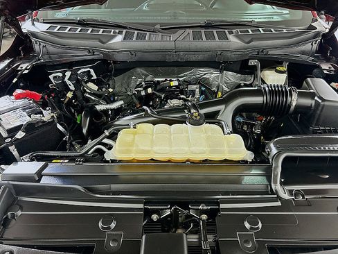 Used 2022 Ford F150 XLT w/ Equipment Group 302A High image 29