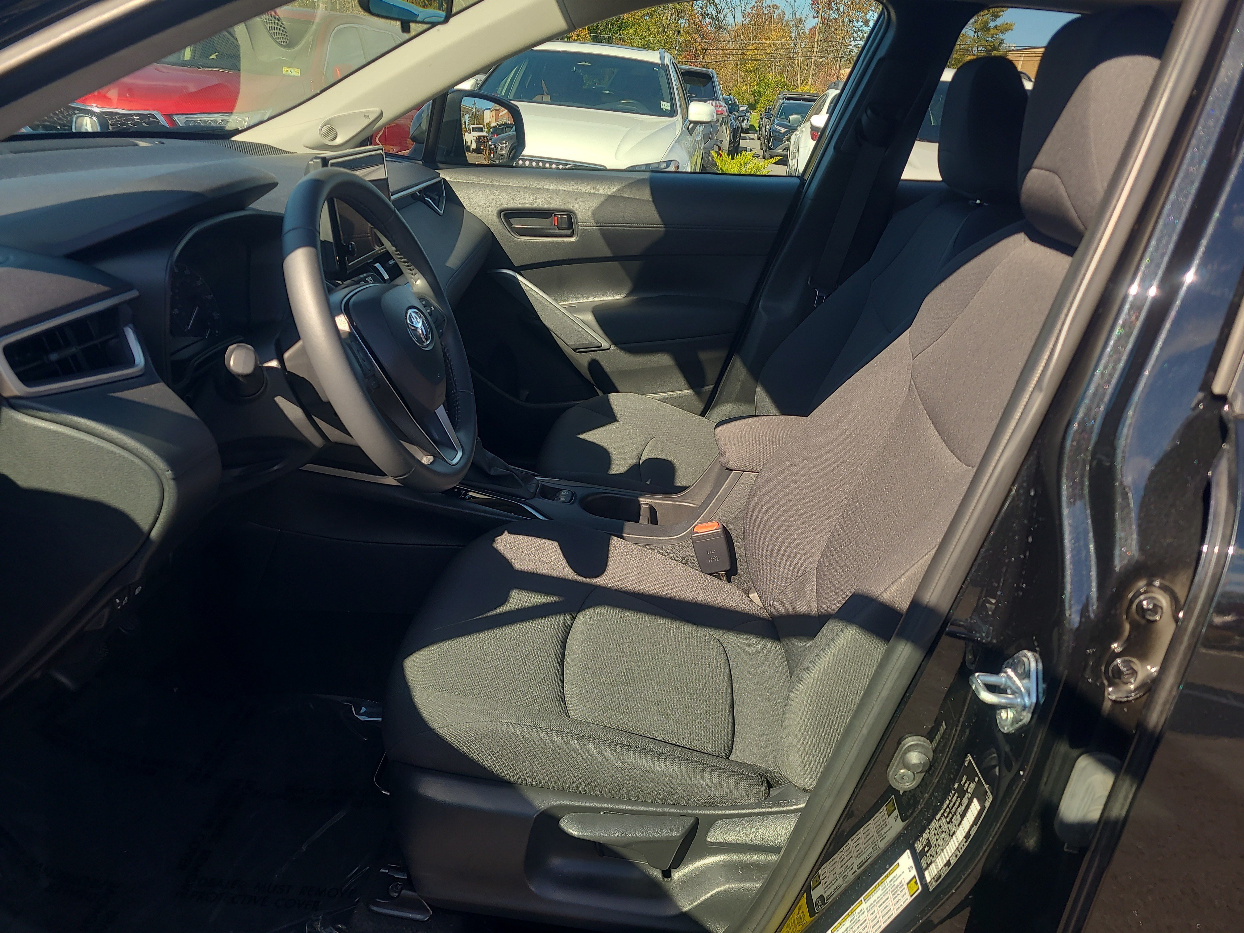 Certified 2024 Toyota Corolla Cross LE w/ Moonroof Package AWD/4WD image 16