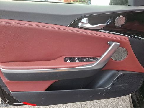 Used 2022 Kia Stinger GT-Line w/ Sun & Sound Package image 13