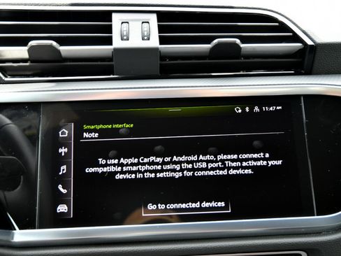 Used 2025 Audi Q3 2.0T Premium image 19