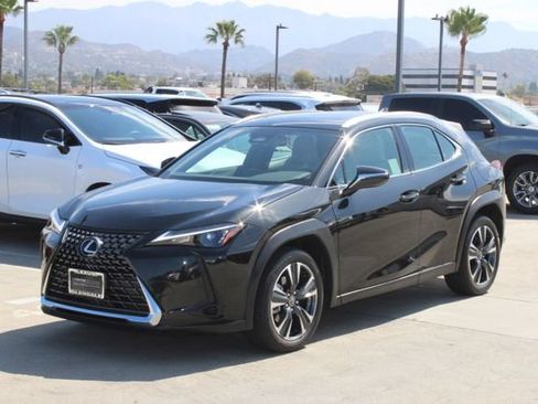 Certified 2025 Lexus UX 300h FWD image 3