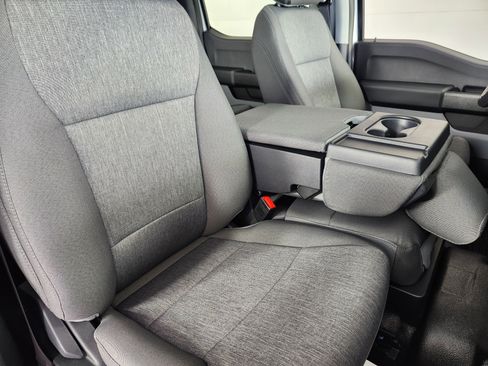 New 2026 Ford F250 XL w/ XL Chrome Package image 13