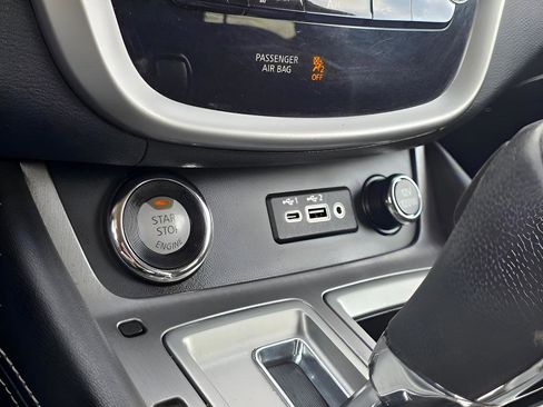 Certified 2020 Nissan Murano SV image 26