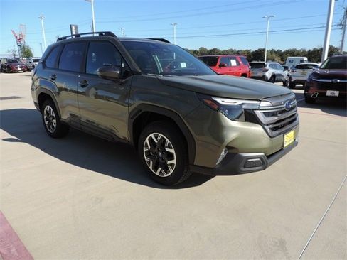 New 2026 Subaru Forester Premium image 3