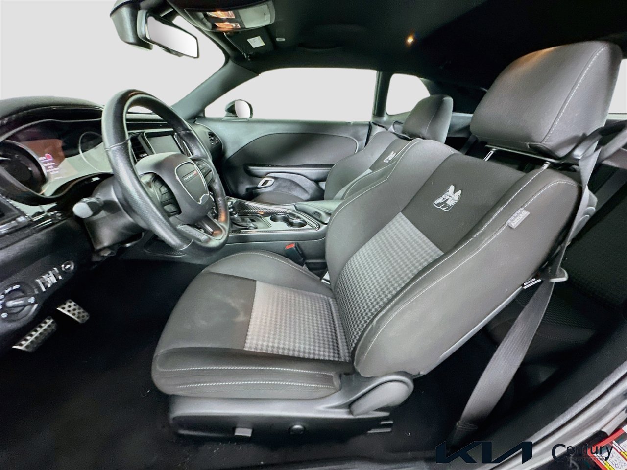 Used 2022 Dodge Challenger R/T Scat Pack RWD image 20