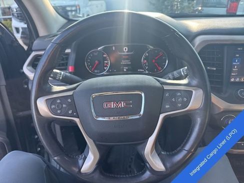 Used 2020 GMC Acadia Denali w/ Technology Package AWD/4WD image 15